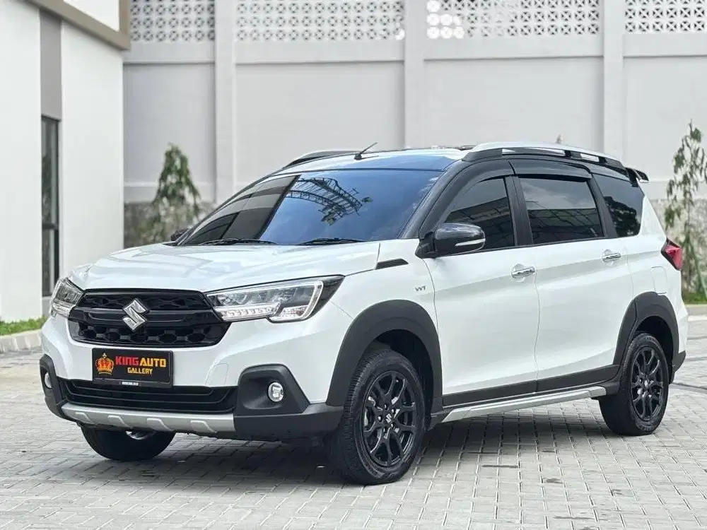 Suzuki XL7 Alpha Hybrid 1.5AT 2024 Mulus