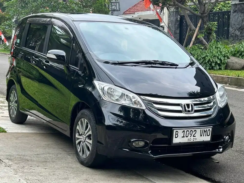DP 0 PERSEN HONDA FREED PSD MATIC 2014 SIAP PAKAI