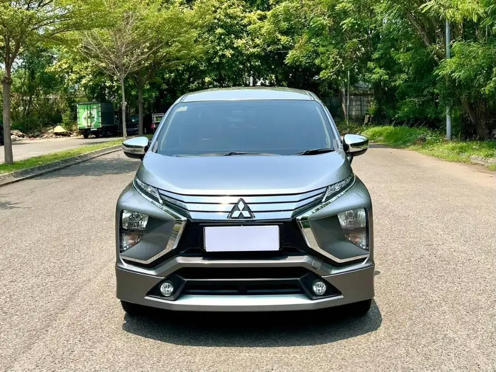 Mitsubishi Xpander Ultimate Matic / AT 2017 Abu-abu