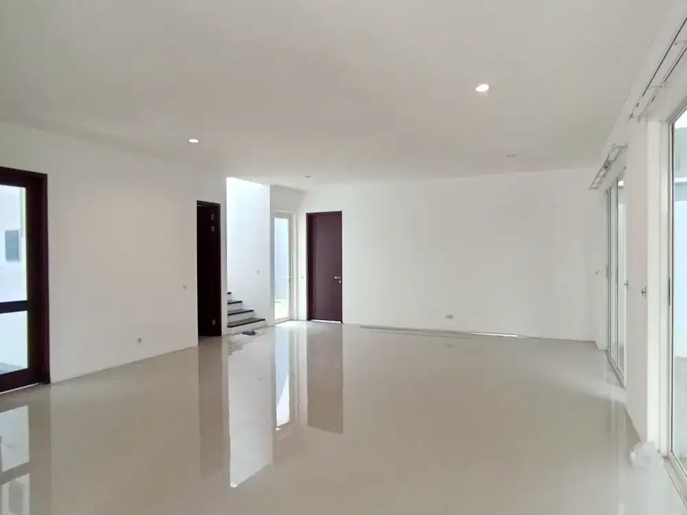 Termurah Rumah Minimalis 2 Lt Graha Natura Siap Pakai