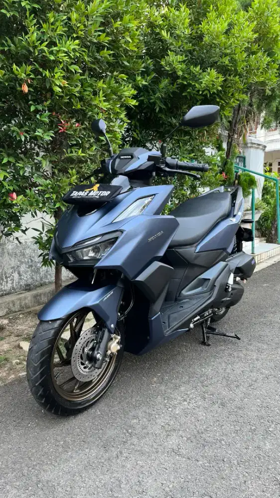 Honda Vario 160 ABS Keyless Tahun 2024 Km Low