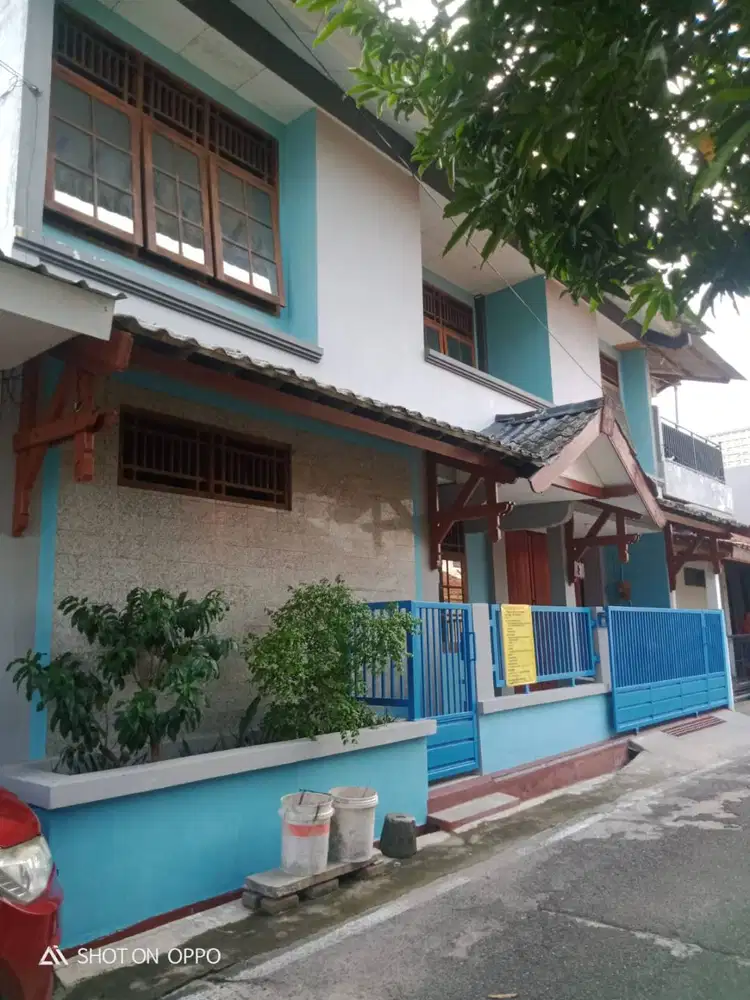 KOST PUTRI CINDE DALAM SEMARANG