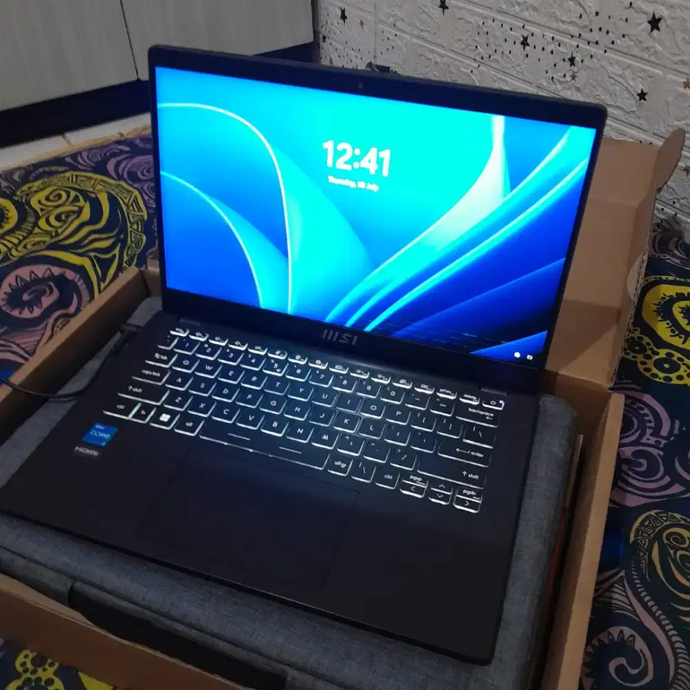 LAPTOP MSI MODERN 14