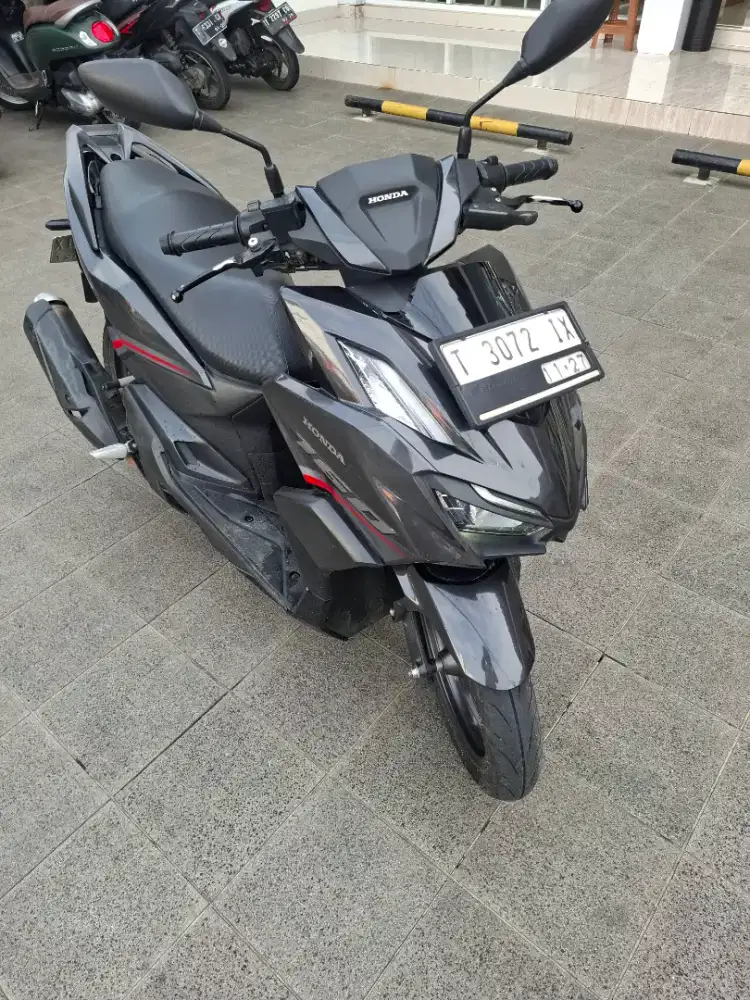 Honda Vario 160 ..
