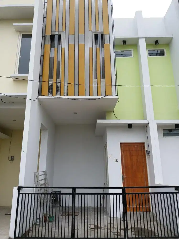 DISEWAKAN RUMAH BUMI WONOREJO ASRI DEKAT PAKUWON CITY ,UPN , MERR