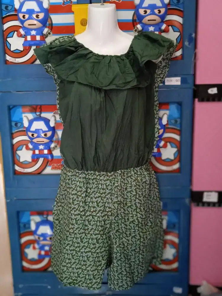 Baju terusan celana
