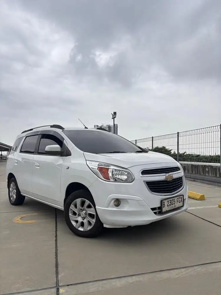 chevrolet spin LTZ bensin 1.5