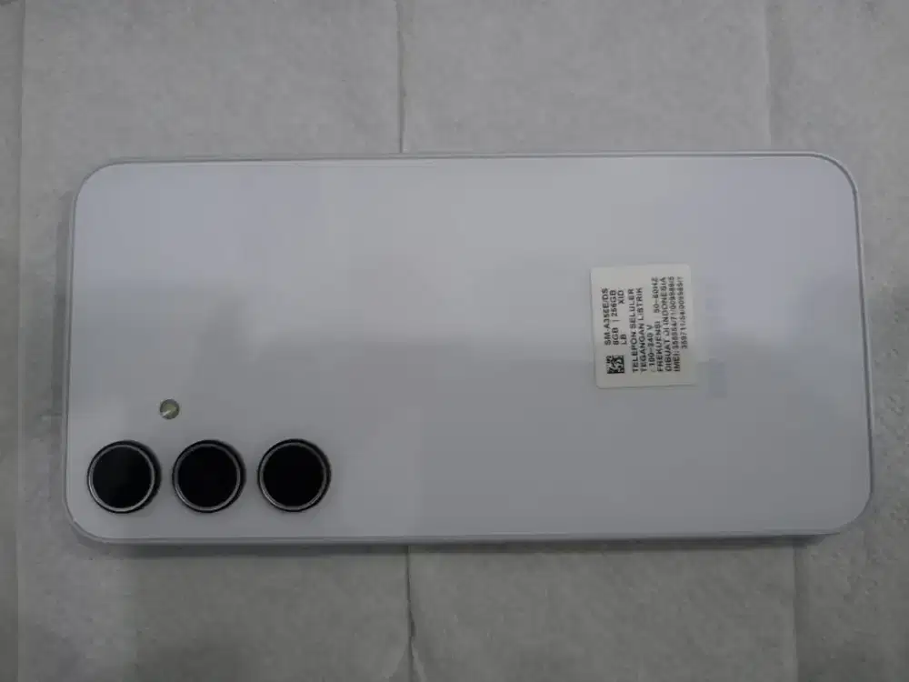 Samsung A35 5G 8/256 (white)