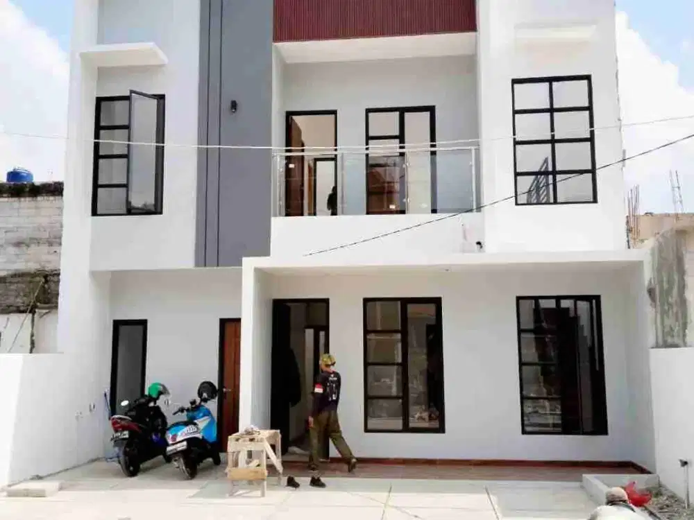 Hunian cluster ditengah kota Jakarta Timur, Condet jl Batu ampar 2 lantai pinggir jalan raya lokasi Sangat strategis