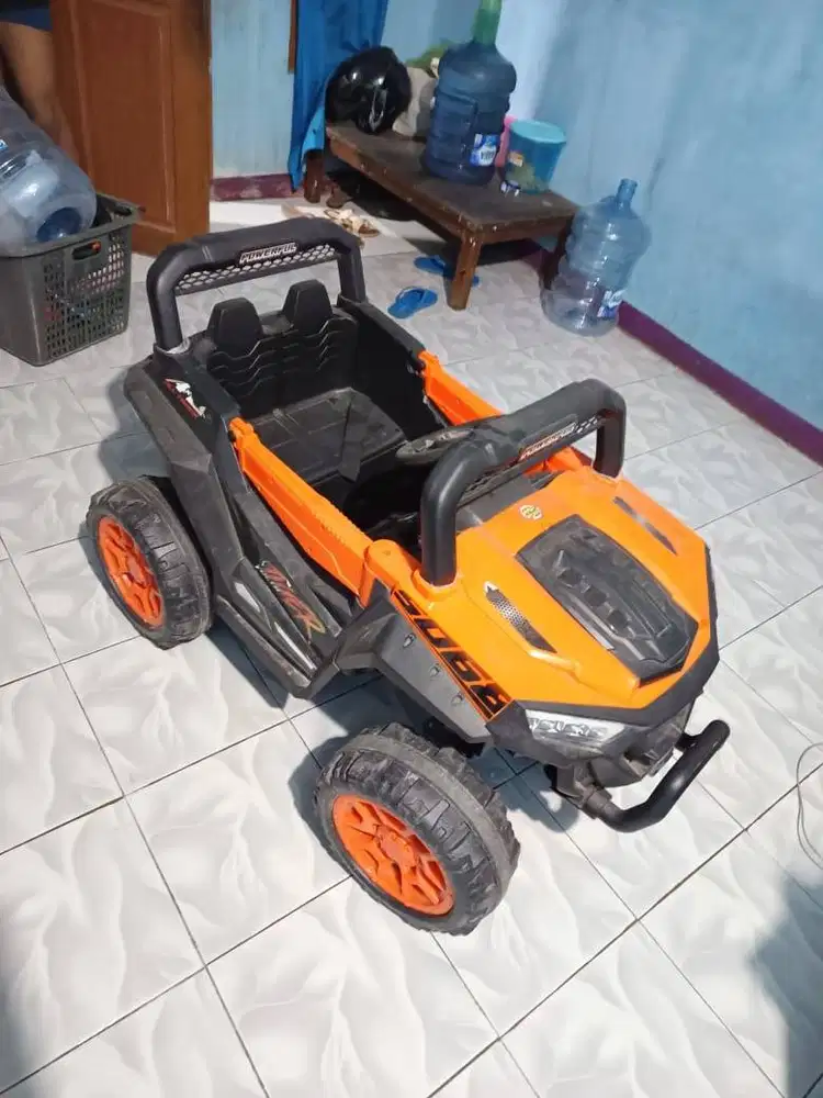 DIJUAL KARENA BUTUH UANG (BU)