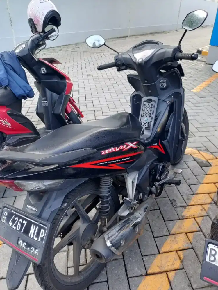 HONDA REVO X 2020