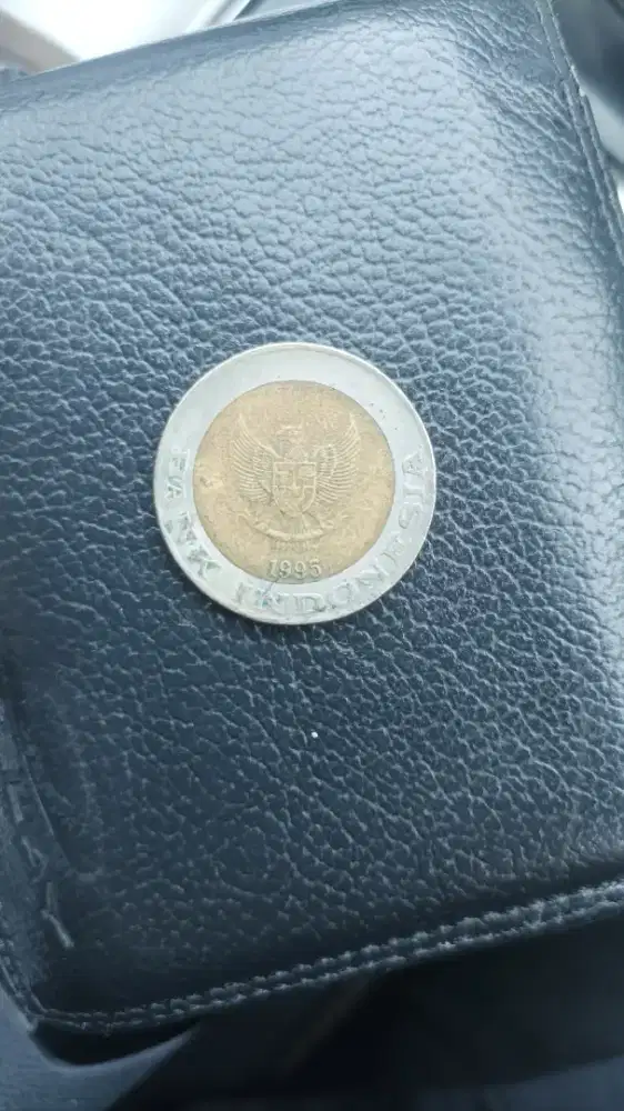 Uang kuno kelapa sawit tahun 1995 uang edisi 75 ribu
