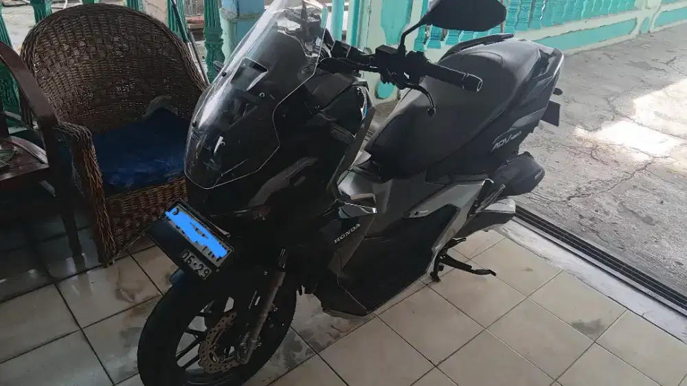 Honda ADV 160 CBS Tahun 2024