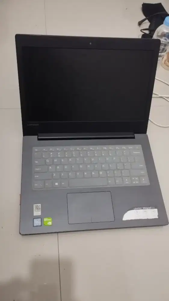 Lenovo IP 320 i3 6006u RAM 12GB  HDD 1TB + SSD 256GB Nvidia 920MX 2GB