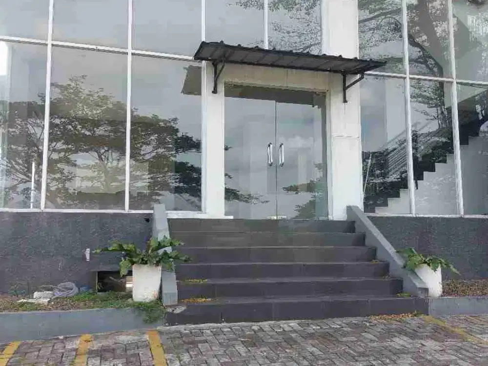 Disewakan Gedung 5lt luas 1500 di Harapan Indah Bekasi