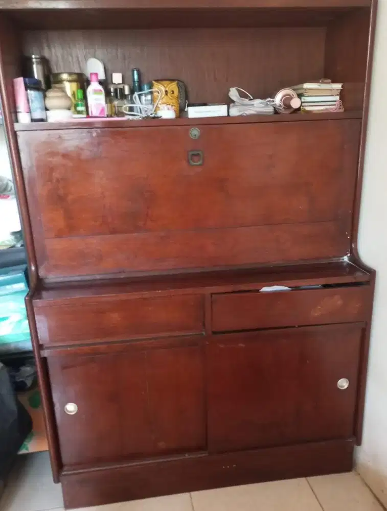 Meja belajar kayu jati