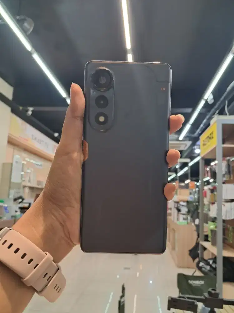 TECNO POVA 7 CURVE 8/256