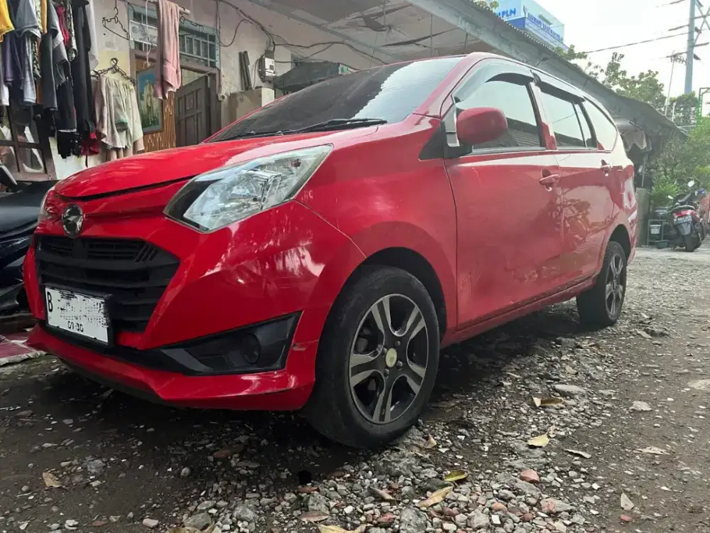 DAIHATSU SIGRA 1.0 M MT 2018