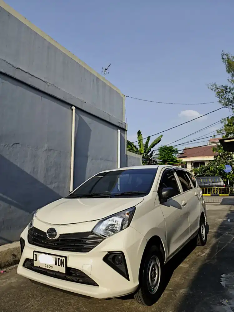 Daihatsu Sigra D  2023
