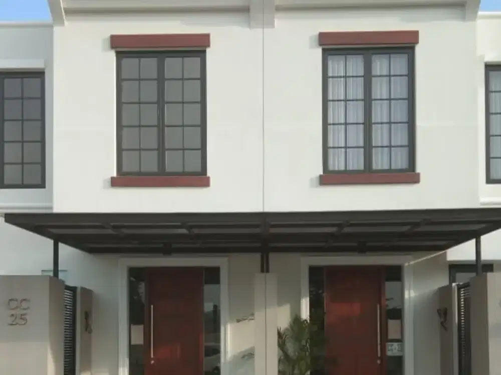 Dekat Kebraon Rumah Grand Harvest Bangunan 2 Lantai