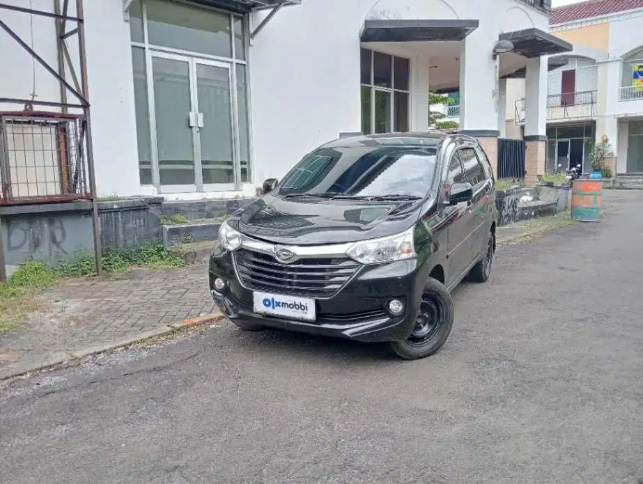Pajak Panjang - DAIHATSU XENIA 1.3 R STD BENSIN M/T 2018 HITAM