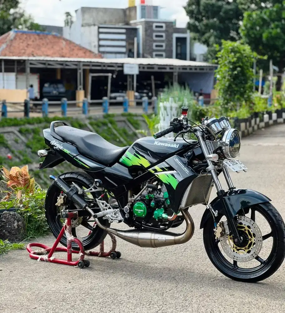 KAWASAKI NINJA R DOWN SS 2010