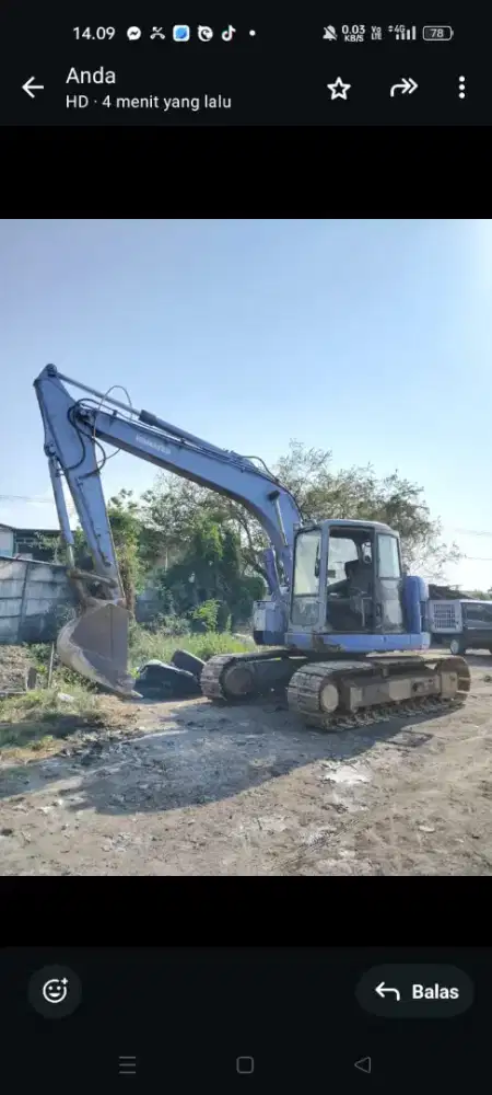 Excavator komatsu 138 US