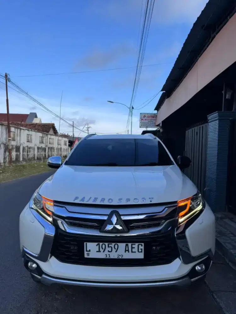 Mitsubishi pajero sport 4x2 dakar 2017