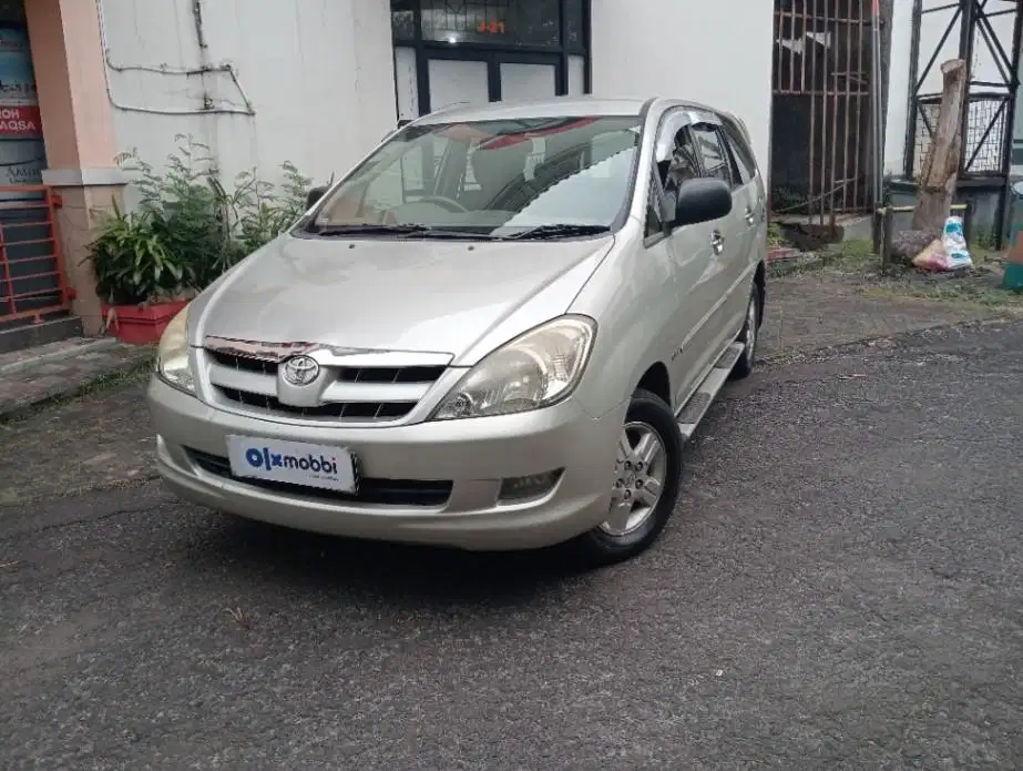 Pajak Panjang - TOYOTA KIJANG INNOVA 2.0 G BENSIN M/T 2006 SILVER