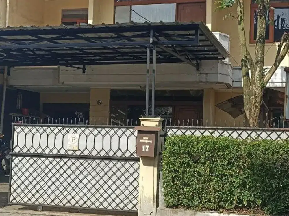 Jarang ada, Rumah plus kostan tengah kota bandung dekat tol buah batu dan TSM