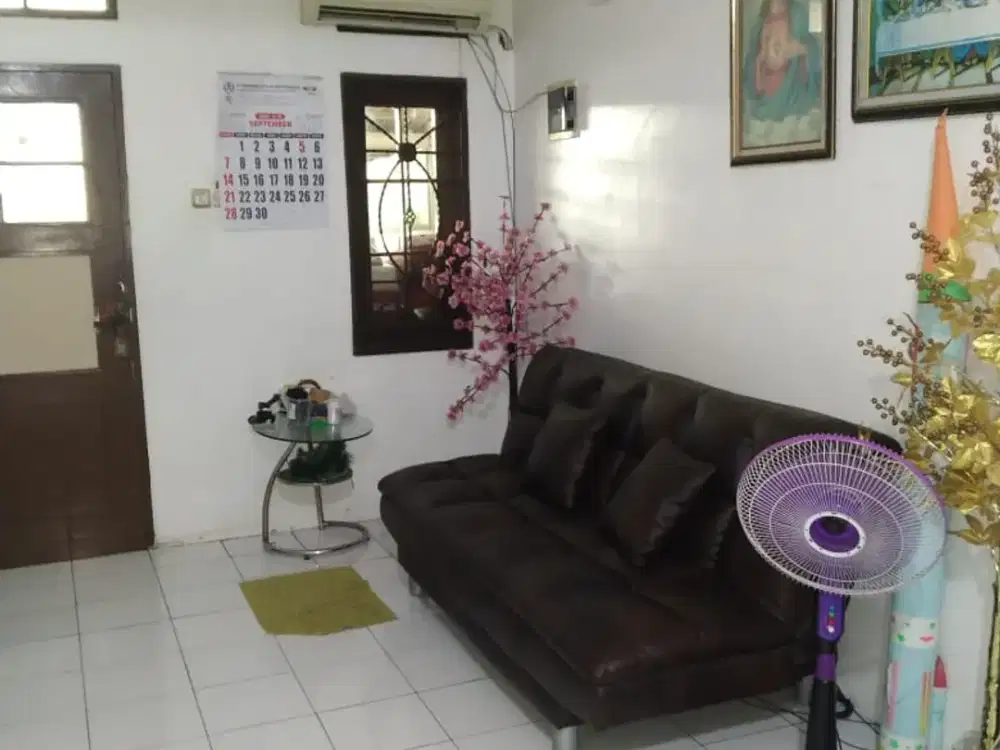 Rumah Citra Garden 2ext,semi furnish rapi,harga mendekati njop,murah