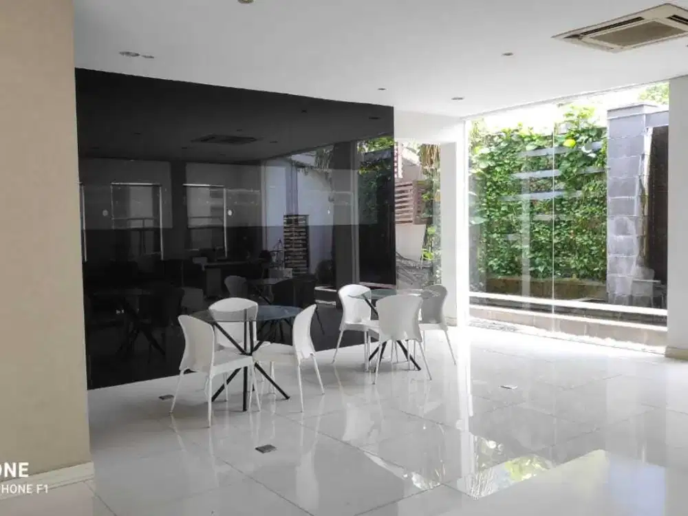Prime Location Rumah Raya Darmo Bagus Terawat Siap Huni