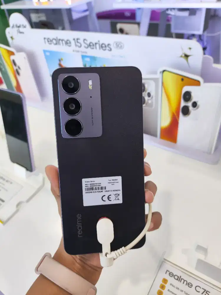REALME C75 RAM 8/256GB , IP 68/66/69
