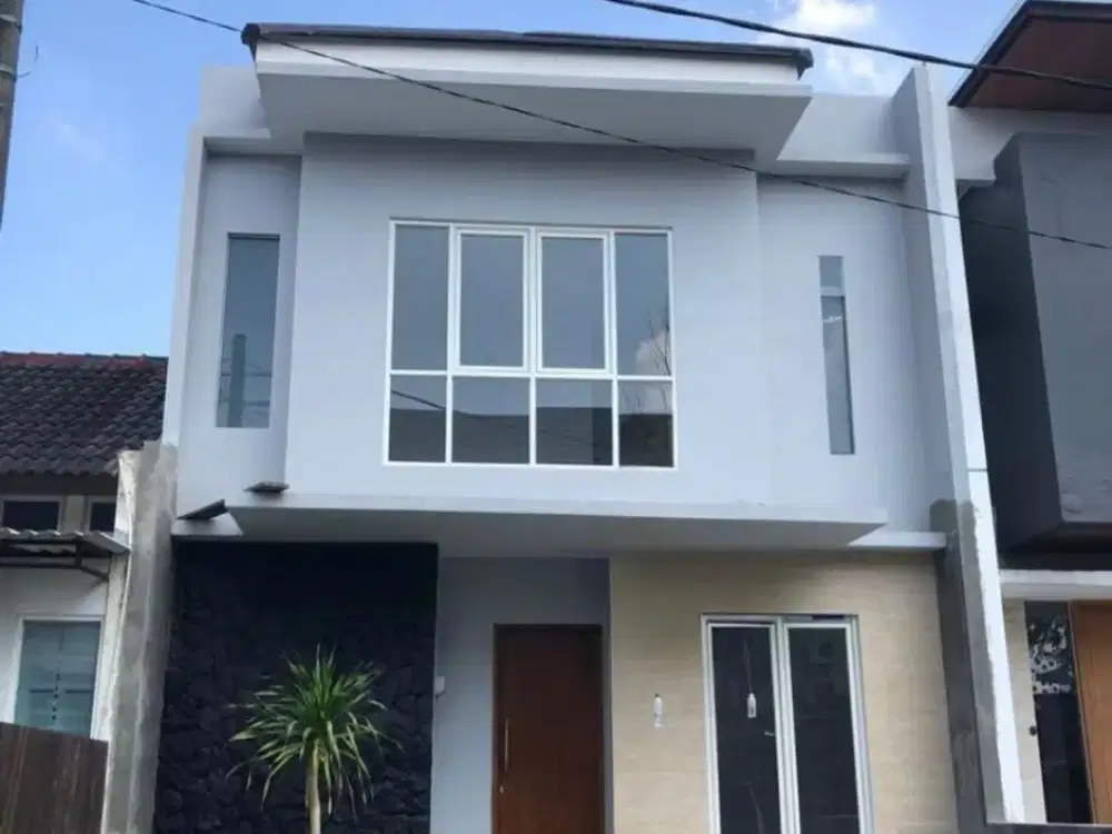 Modern Minimalis Rumah Bukit Palma, Surabaya Barat