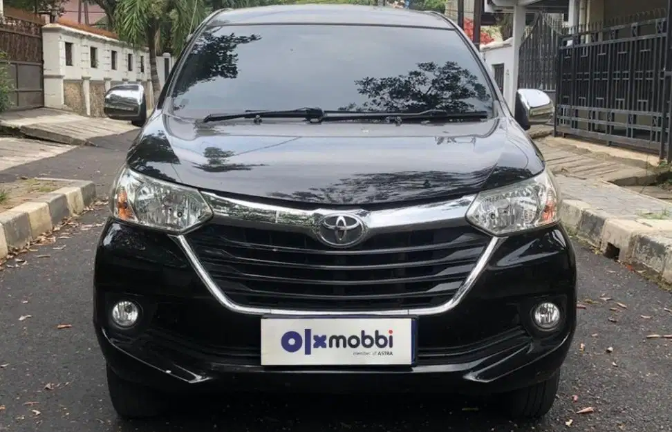 TDP 6,JT Toyota Avanza 1.3 New G Bensin-AT Hitam 2015