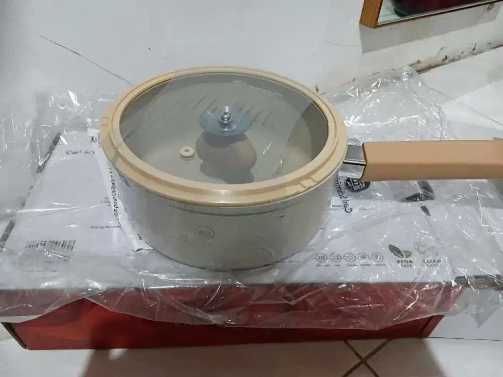 Panci anti lengket
