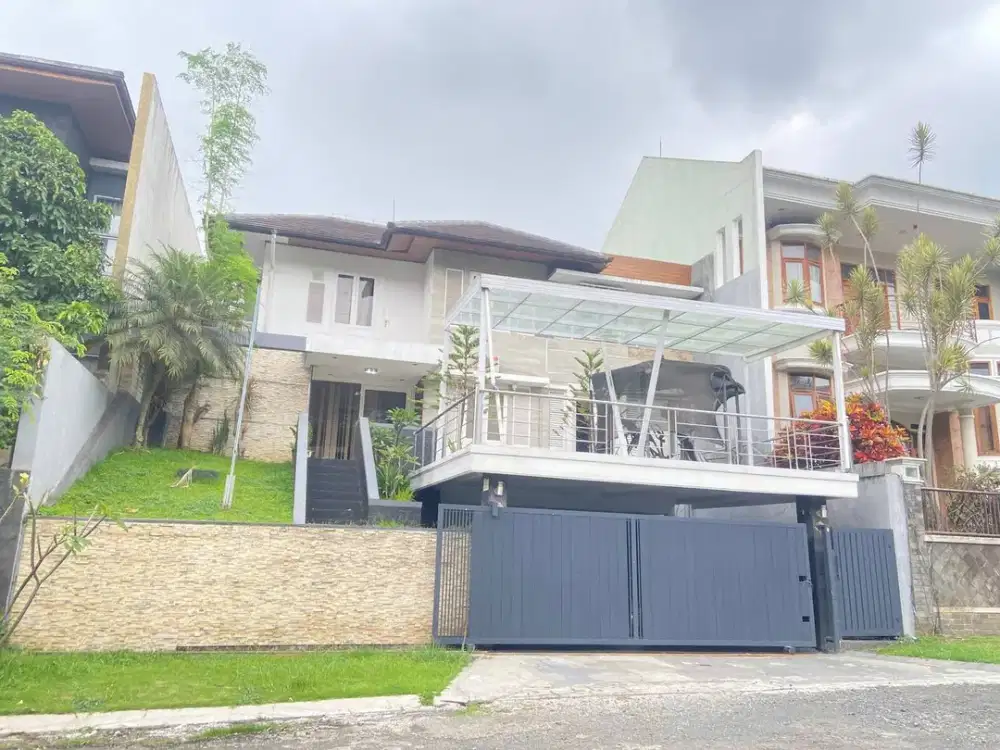 Rumah Minimalis  Full Furnished Komplek Setraduta Sukajadi Pondok Hijau