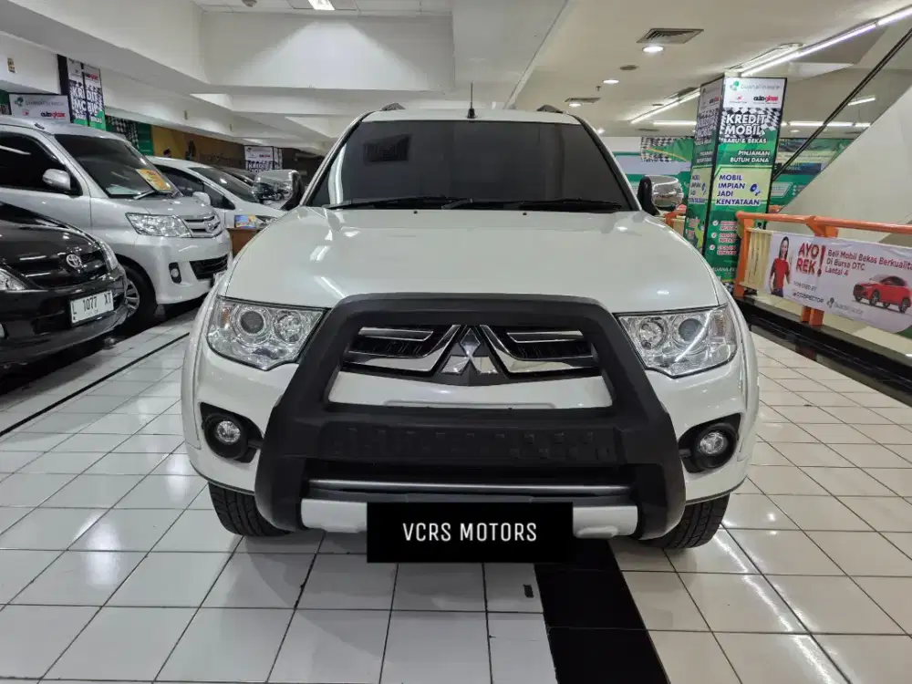 MITSUBISHI PAJERO SPORT EXCEED 2014 KHUSUS YANG CARI KONDISI SUPER