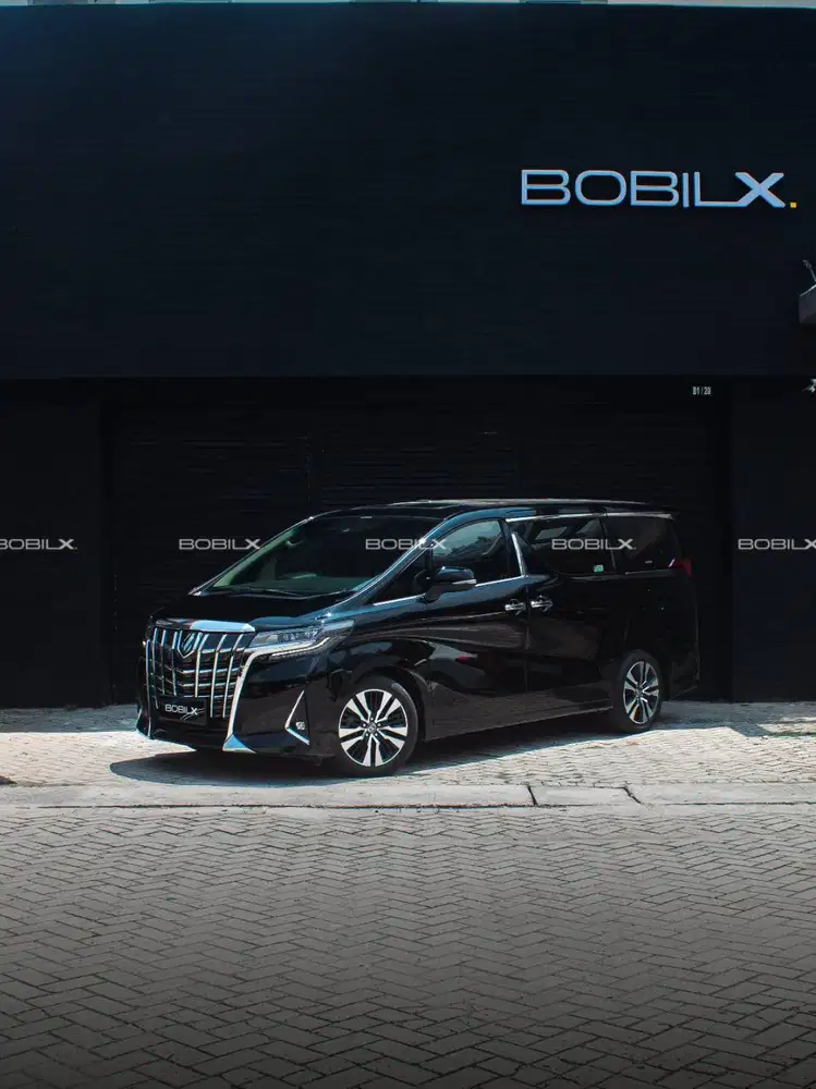 2020 Toyota Alphard 2.5 G AT Black on Beige