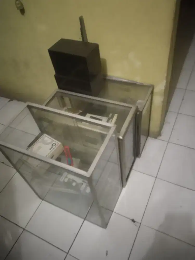 Etalase rokok 3 pcs