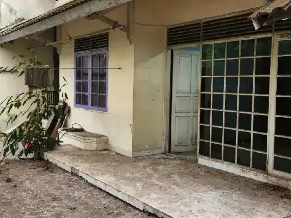 RUMAH HITUNG TANAH MURAH DI TENGAH KOTA JL MUARA DEKAT LEWI PANJANG