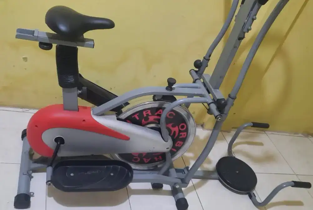 Sepeda olahraga tiga fungsi