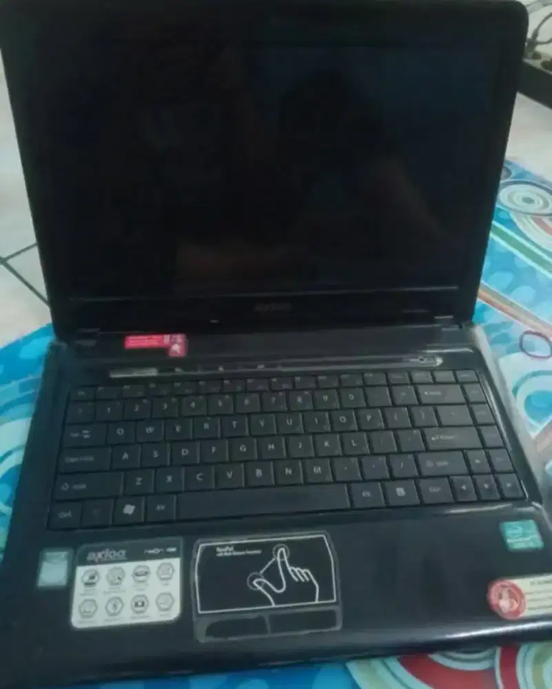 Jual Laptop Axioo Core i3 Ram 4gb/500gb