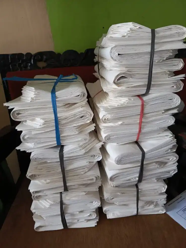 Kantong beras dan kantong burung