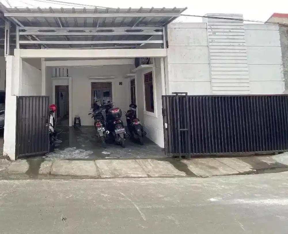 Indekos Karyawan (Pria) . Lokasi strategis bebas banjir