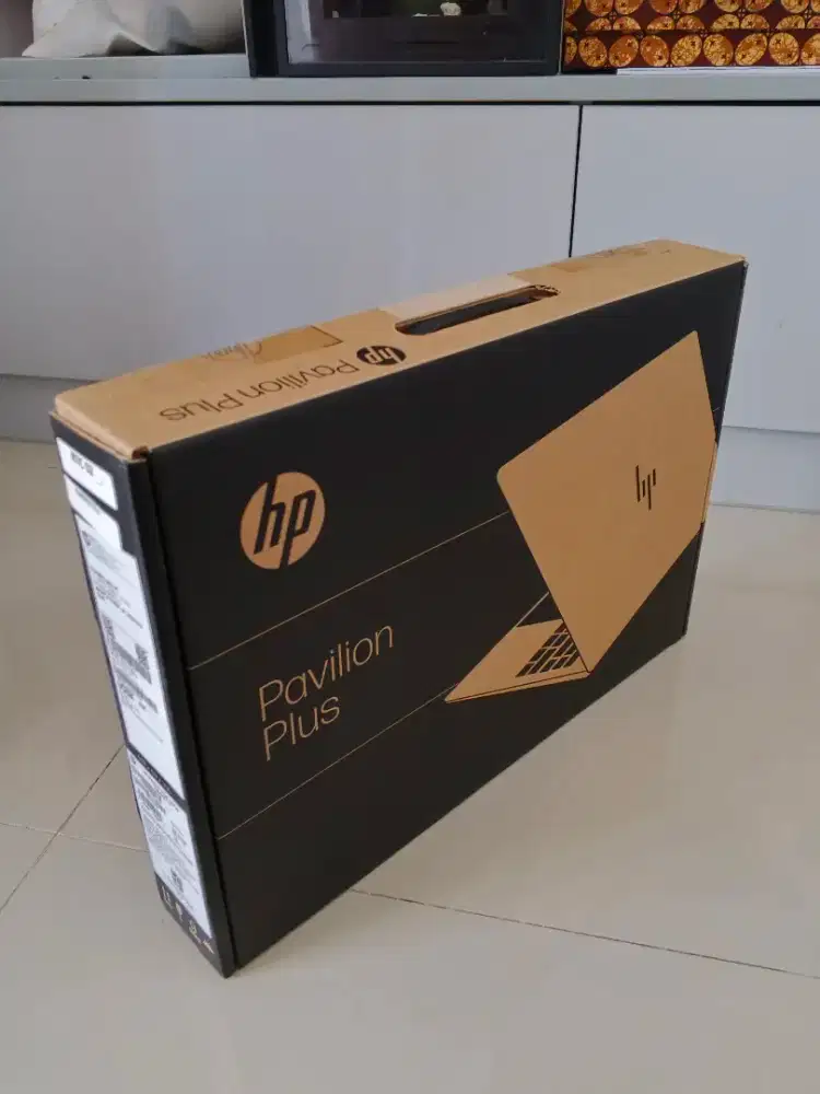 Laptop HP Pavilion Plus 14-ew0021TU Moonlight Blue Like New Istimewa