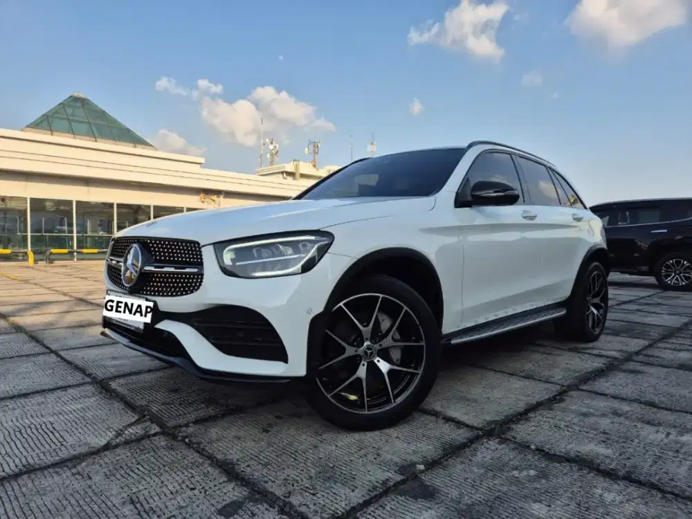(Odo 17perak) DP 50jt Mercedes Benz GLC200 AMG Night Edition AT 2022