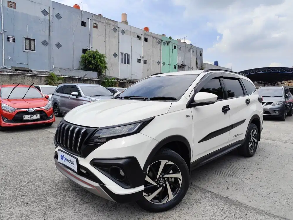 Pajak Panjang - Toyota Rush 1.5 S Bensin-AT 2021