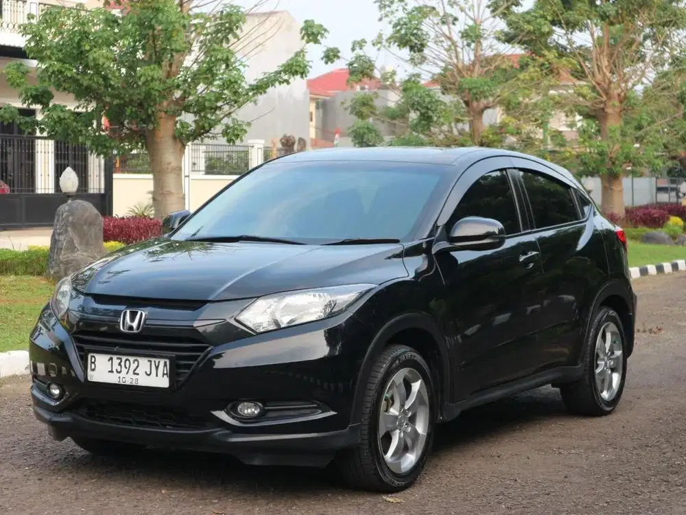 TERMURAH!! HRV 1.5 E CVT 2017 SIAP PAKAI