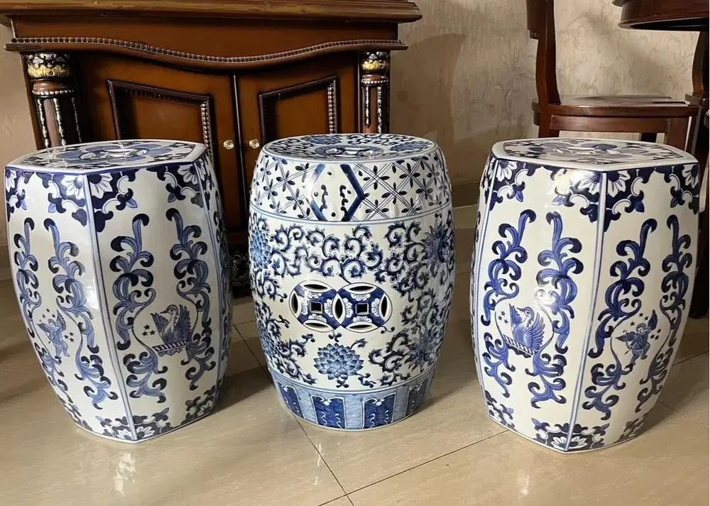 Set 3 Kursi Guci Keramik Ukir Antik Baru, Harga Nego